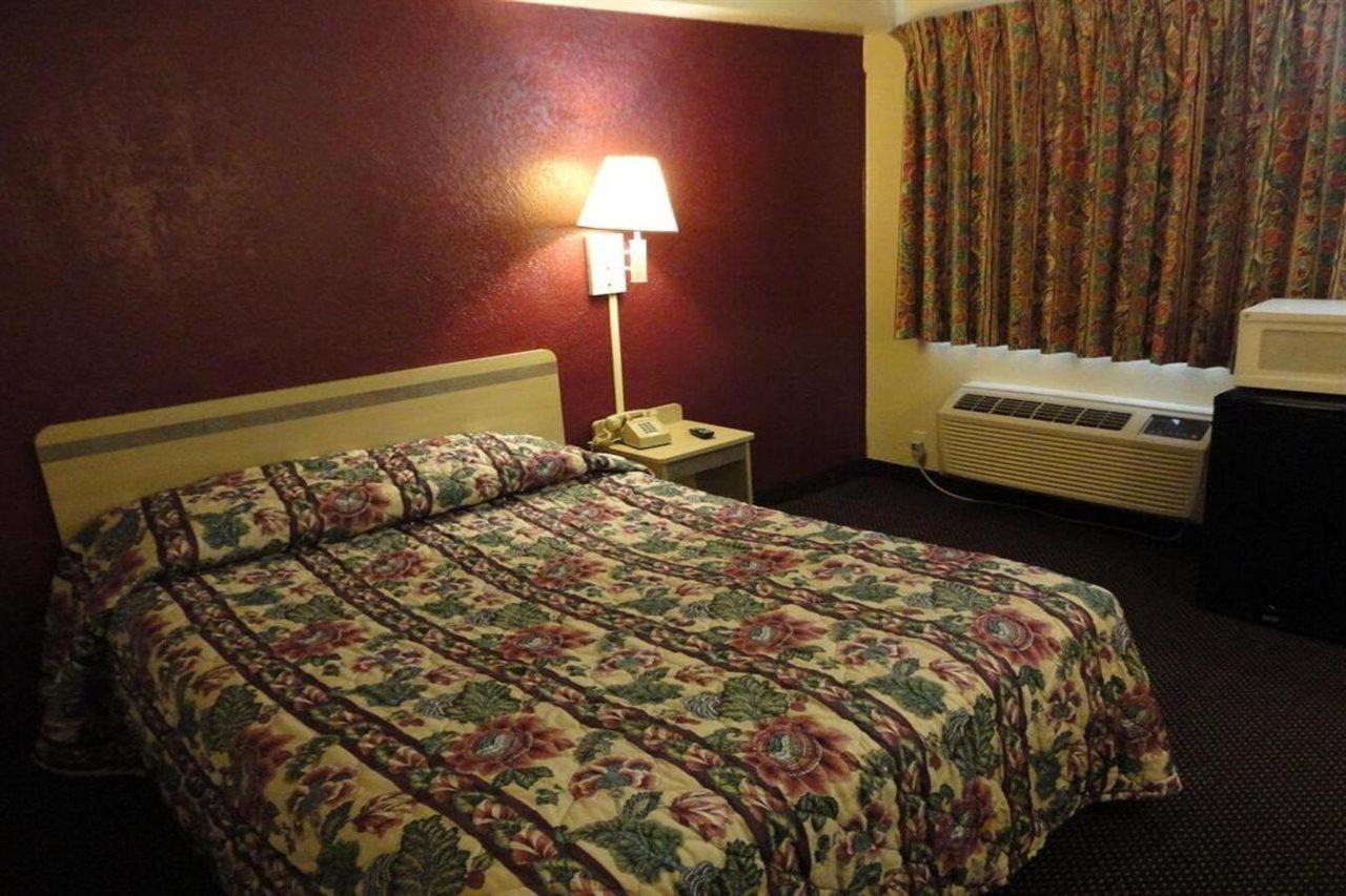 Americas Best Value Inn Battle Creek Luaran gambar