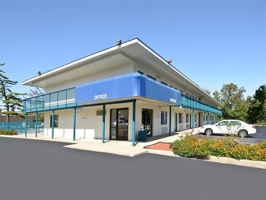 Americas Best Value Inn Battle Creek Luaran gambar
